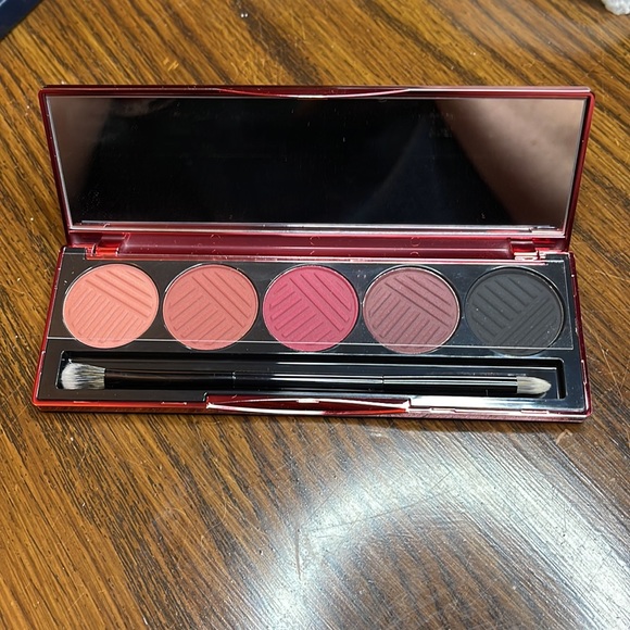 Dose of color blushing berries eyeshadow palette, brand new w/o box - Picture 2 of 3